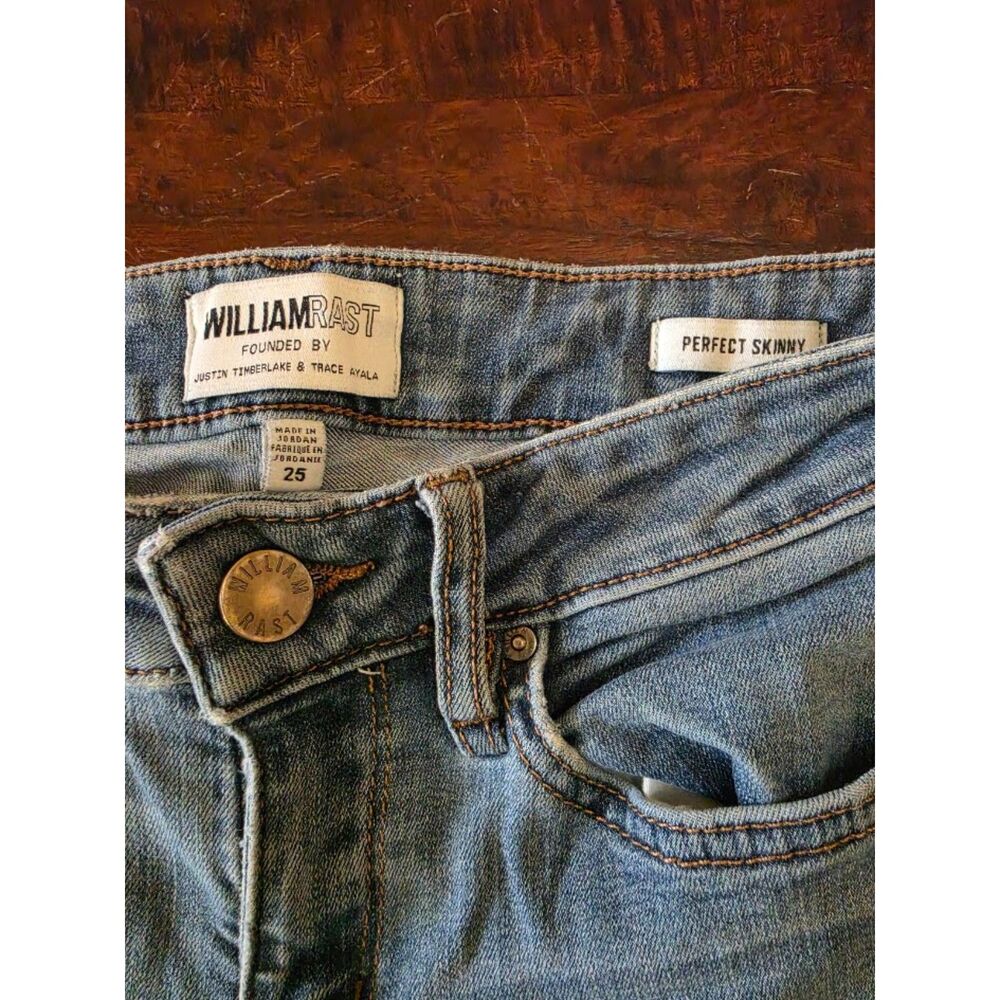 William Rast Perfect Skinny jeans in a size 25